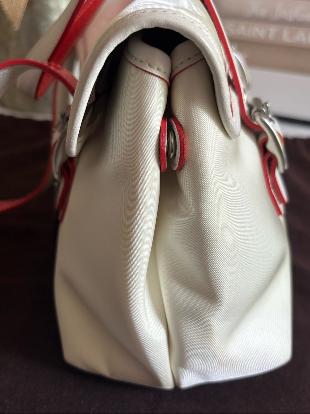 Vintage Y2K Coach White Shoulder Bag with Red Trim with Coach dustbag - Picture 12 of 13